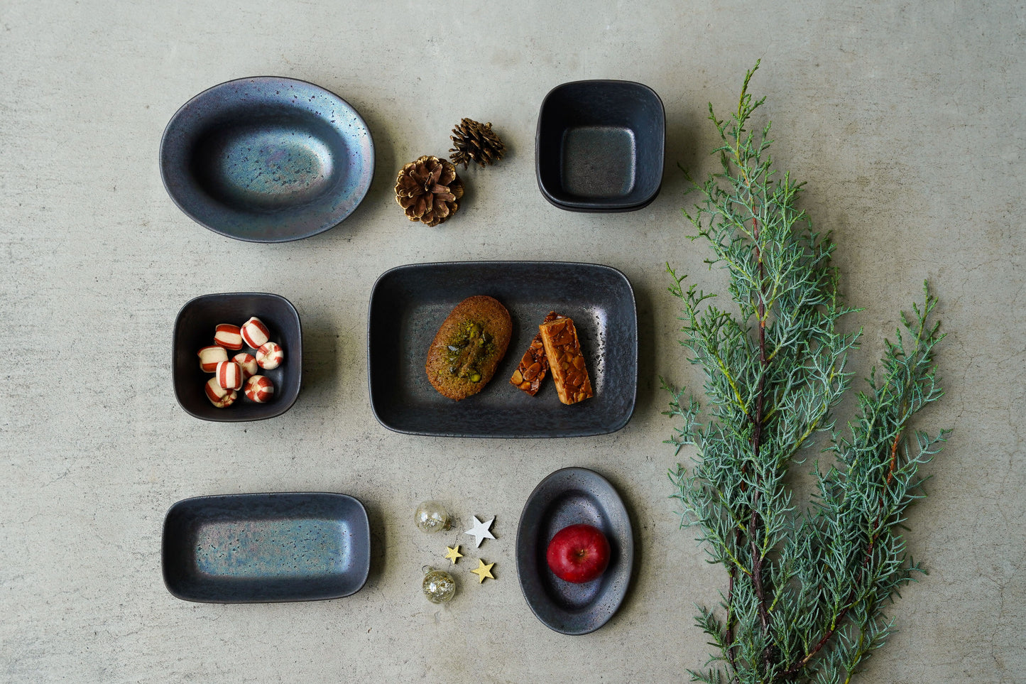 ONE KILN × Pebble Pebble Oval Plate/SS